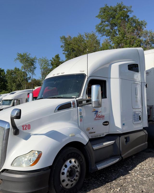 Frontline Freight Kenworth T680